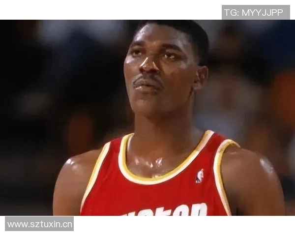 NBA历史顶级中锋的技术演变与联盟格局深远影响分析 NBA历史顶级中锋的技术演变与联盟格局深远影响分析